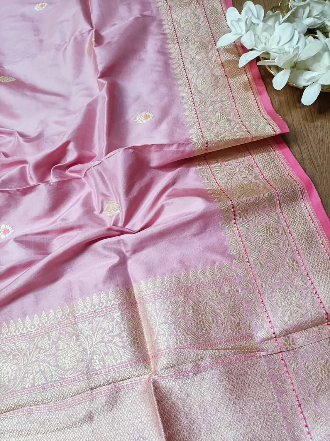 Handloom Banarasi Pure Katan Silk Dupatta in Pink