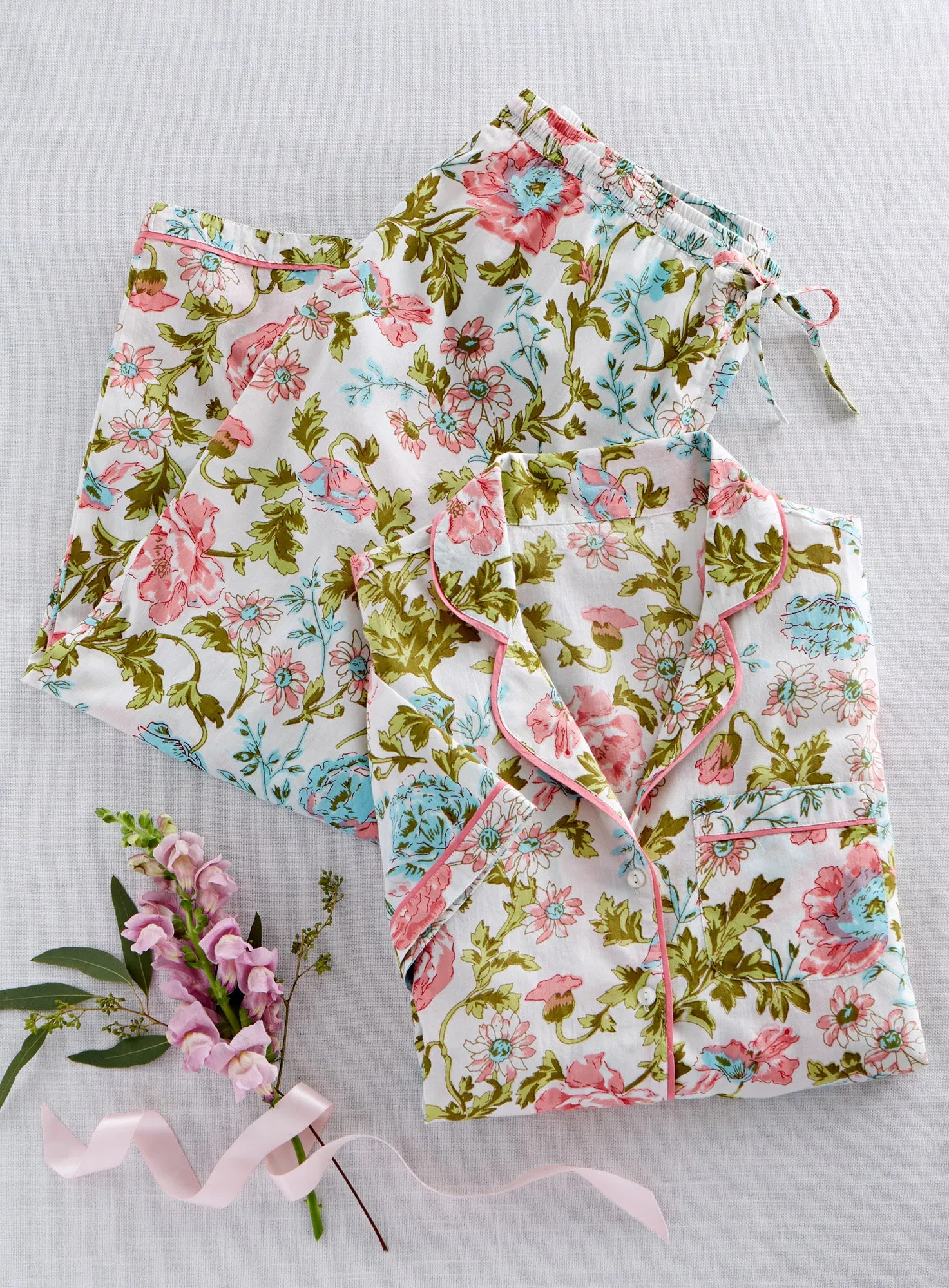 Vintage Rose Short-Sleeve Pajamas